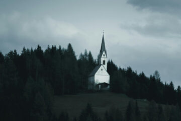 FI - Listen to Jesus - New