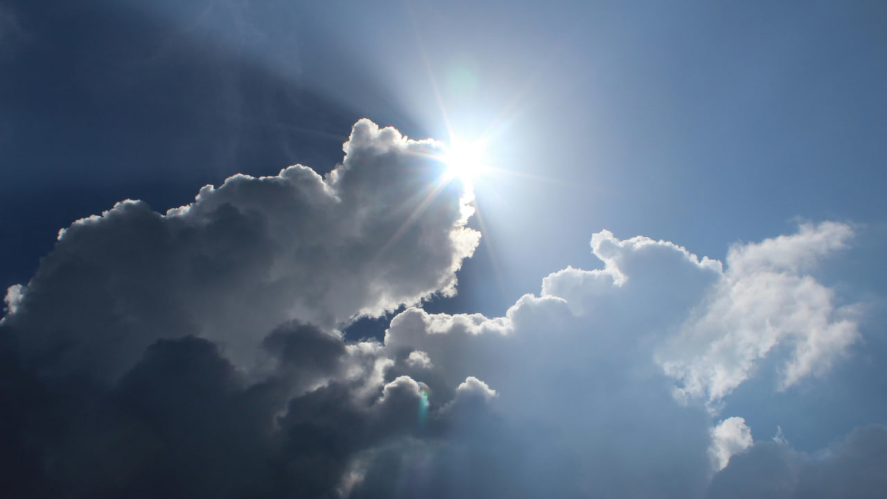 FI - The Light Shines in the Darkness