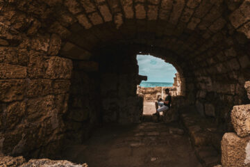 FI - Be Wary of How Hypocrites Behave Towards You