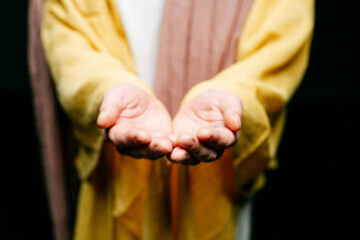 FI - Be Merciful to People as God Is