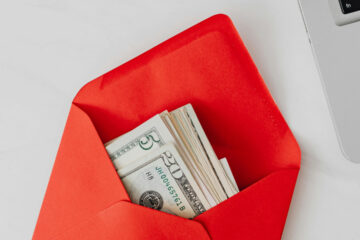 FI - A Bribe Can Corrupt Your Good Heart