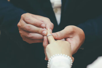 FI - A Wife Must Not Separate from Her Husband