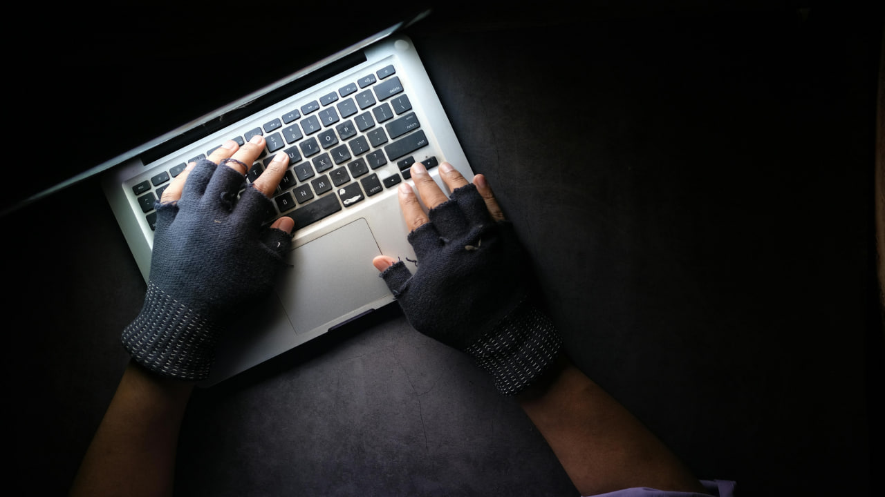 FI - Anyone Who Has Been Stealing Must Steal No Longer
